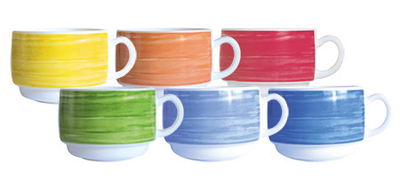 Tassen. Tasse, Teller, Becher, Brush, Henkeltasse, Kindergarten, Kinder, Kleinkind, Ausstattung